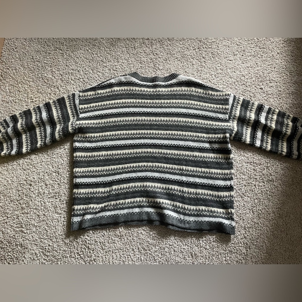 Romwe Sweater - Picture 3 of 4